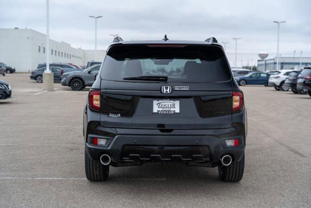 new 2025 Honda Passport car, priced at $49,265