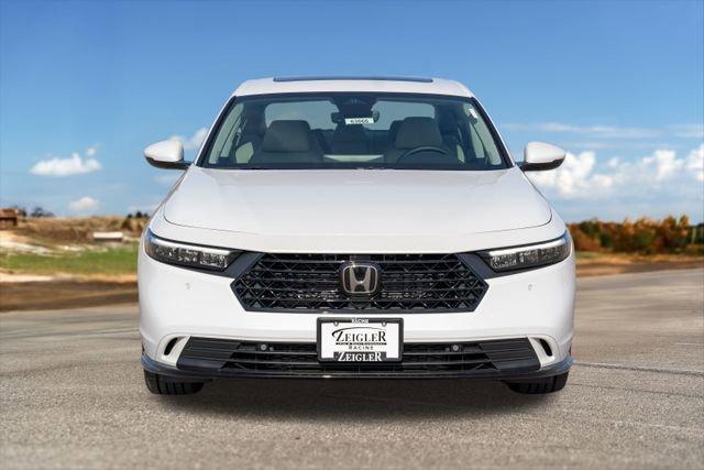 new 2025 Honda Accord Hybrid car, priced at $35,181