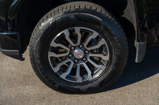 used 2023 GMC Sierra 1500 car, priced at $40,495