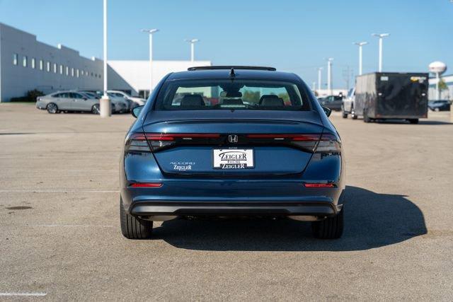 new 2025 Honda Accord car, priced at $30,318