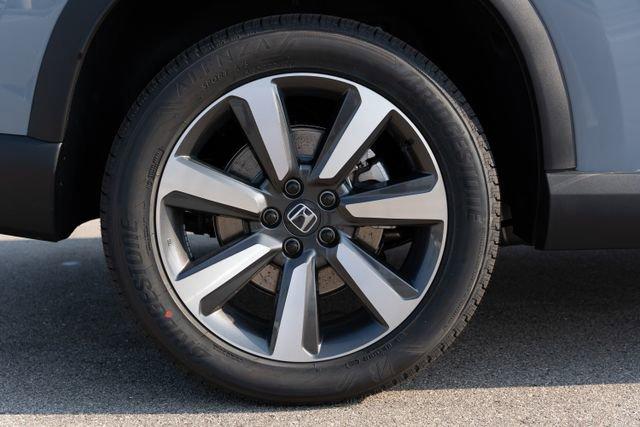 new 2025 Honda Pilot car, priced at $47,550