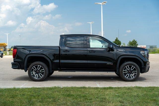 used 2022 GMC Sierra 1500 car, priced at $43,694