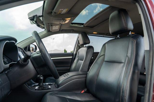used 2016 Toyota Highlander car, priced at $20,694
