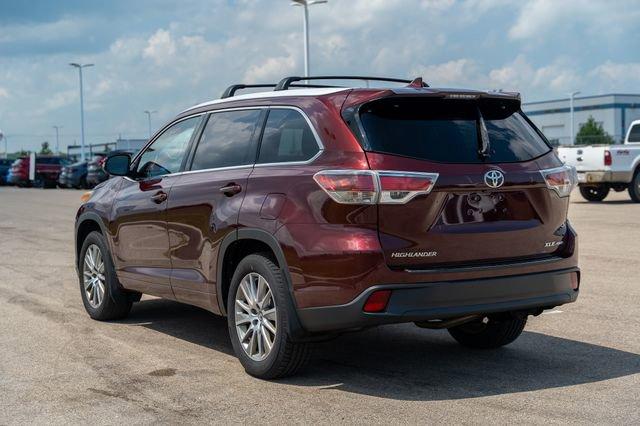 used 2016 Toyota Highlander car, priced at $20,694