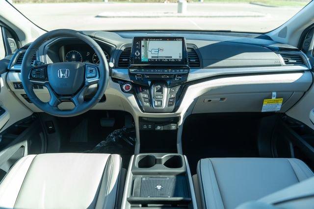 new 2025 Honda Odyssey car, priced at $46,282