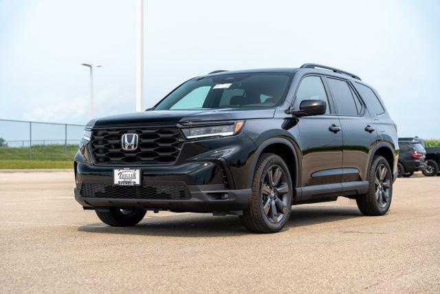 new 2025 Honda Pilot car, priced at $41,807