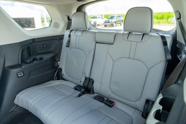 new 2025 Honda Pilot car, priced at $51,131