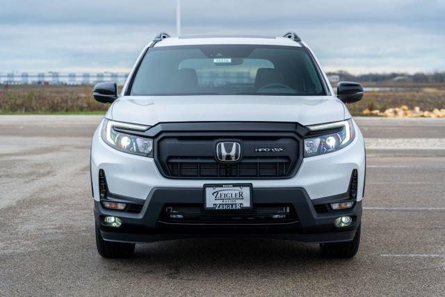 new 2025 Honda Passport car, priced at $49,720