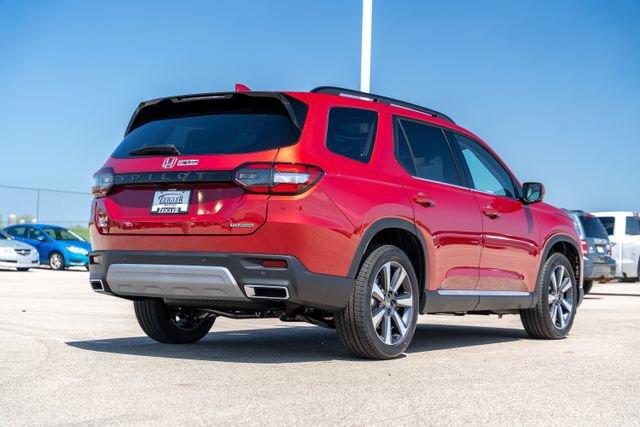 new 2025 Honda Pilot car, priced at $48,184