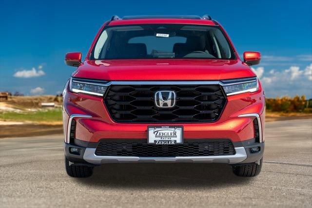 new 2025 Honda Pilot car, priced at $48,129