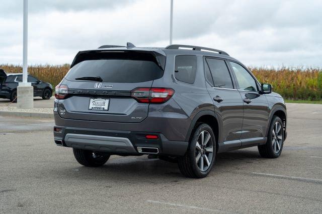 new 2025 Honda Pilot car, priced at $50,475