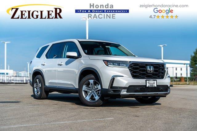 new 2025 Honda Pilot car, priced at $44,150