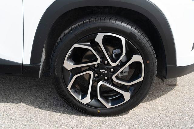 used 2024 Chevrolet Trax car, priced at $23,694