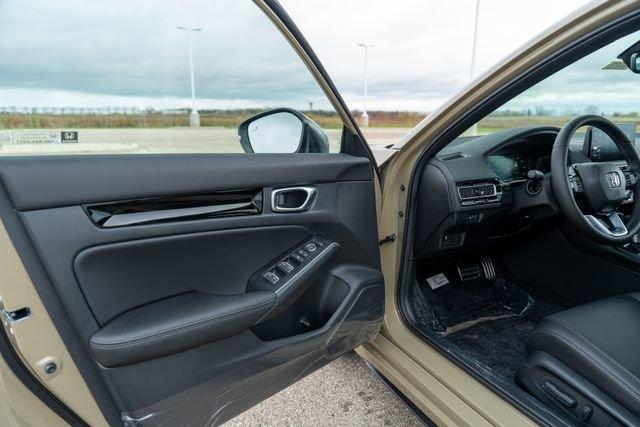 new 2025 Honda Civic Hybrid car, priced at $33,212