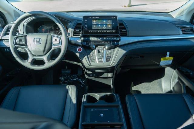 new 2026 Honda Odyssey car, priced at $41,040