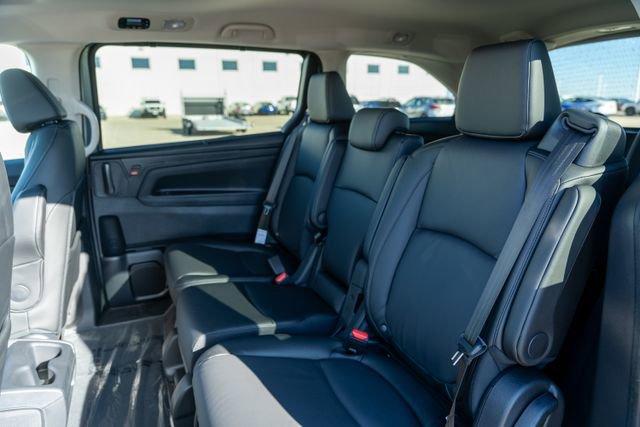 new 2026 Honda Odyssey car, priced at $41,040