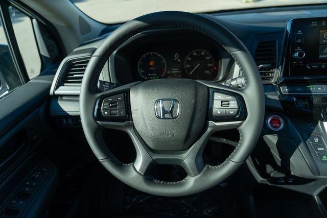 new 2026 Honda Odyssey car, priced at $41,040