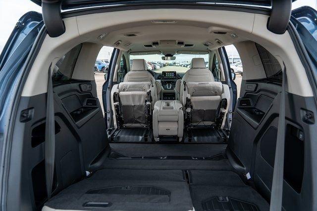 new 2025 Honda Odyssey car, priced at $45,187