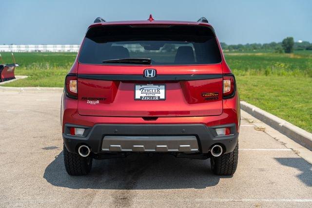 new 2025 Honda Passport car, priced at $49,710
