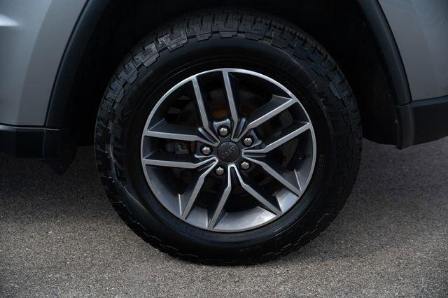 used 2020 Jeep Grand Cherokee car, priced at $17,894