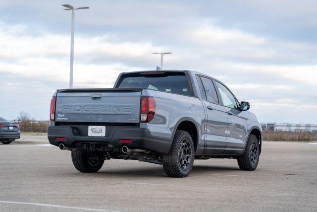 new 2025 Honda Ridgeline car, priced at $40,550