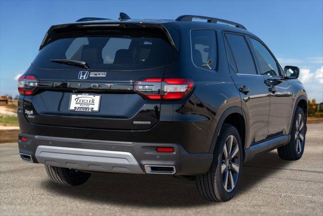 new 2025 Honda Pilot car, priced at $47,276