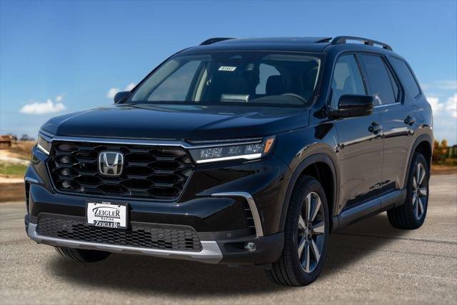 new 2025 Honda Pilot car, priced at $47,276