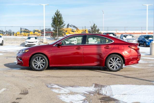 used 2016 Lexus ES 300h car, priced at $18,894