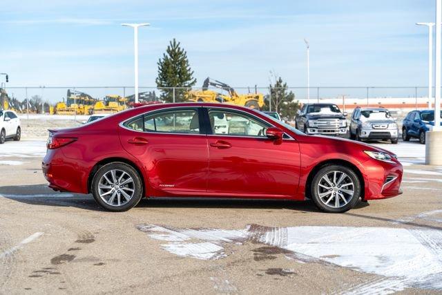 used 2016 Lexus ES 300h car, priced at $18,894