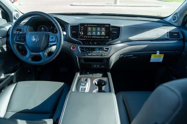 used 2025 Honda Ridgeline car, priced at $38,994