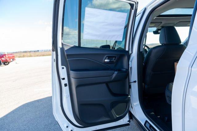 used 2025 Honda Ridgeline car, priced at $38,994