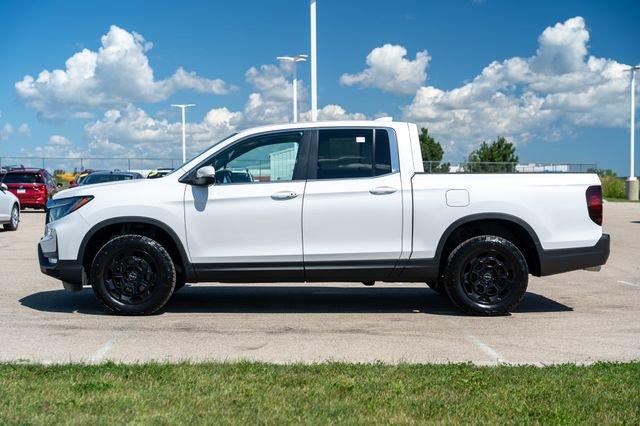 used 2025 Honda Ridgeline car, priced at $38,994