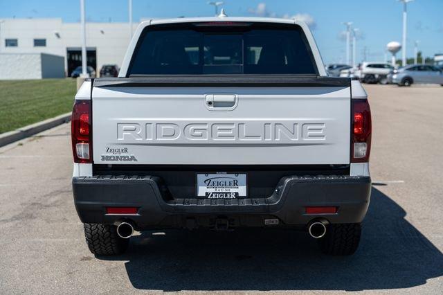 used 2025 Honda Ridgeline car, priced at $38,994