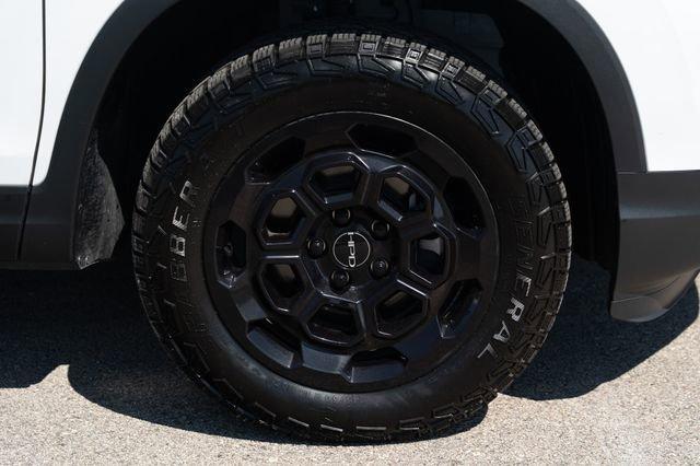used 2025 Honda Ridgeline car, priced at $38,994