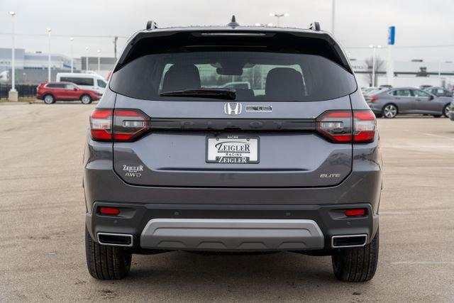 new 2025 Honda Pilot car, priced at $50,278