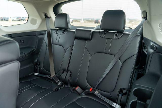 new 2025 Honda Pilot car, priced at $50,278