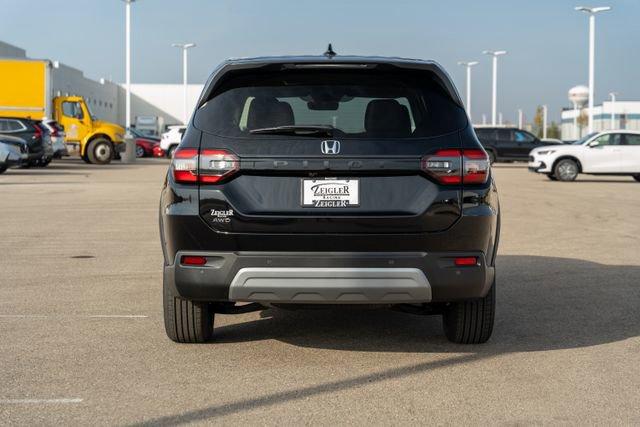 new 2025 Honda Pilot car, priced at $47,194