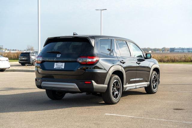 new 2025 Honda Pilot car, priced at $47,194