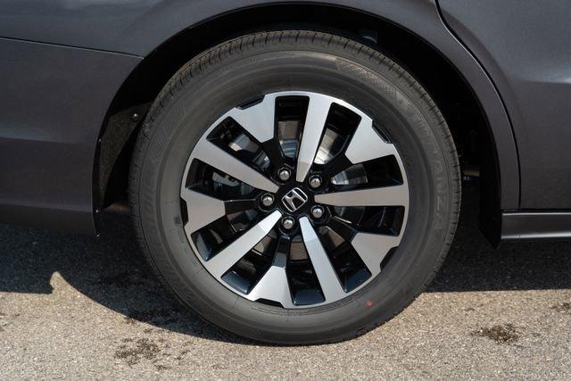 new 2026 Honda Odyssey car, priced at $40,790