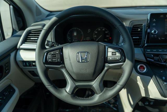 new 2026 Honda Odyssey car, priced at $40,790