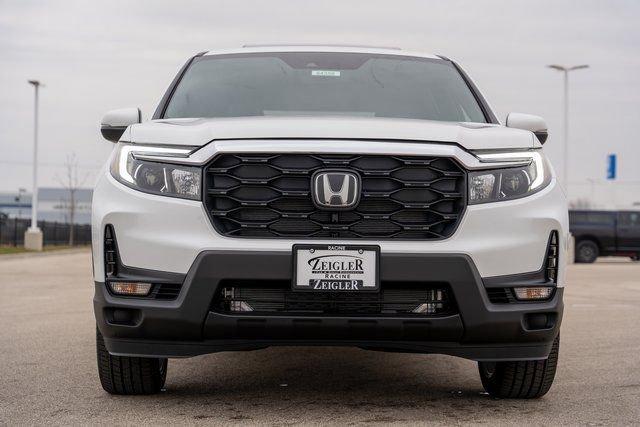 new 2025 Honda Passport car, priced at $40,750