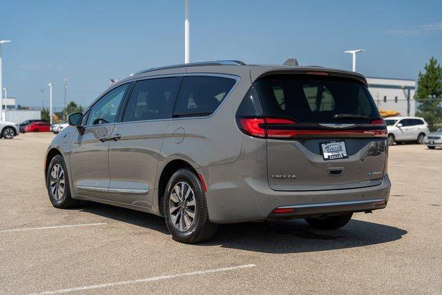 used 2021 Chrysler Pacifica car, priced at $31,994