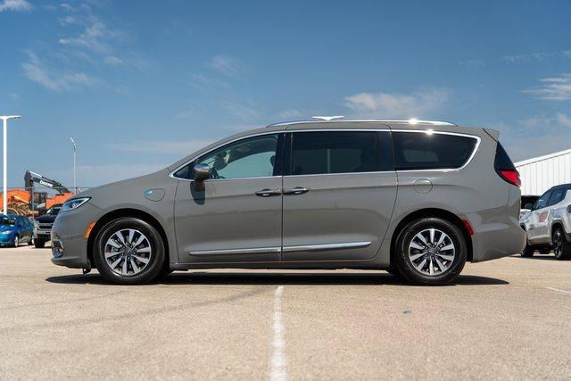 used 2021 Chrysler Pacifica car, priced at $31,994