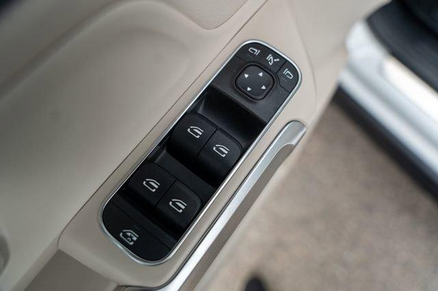 used 2021 Mercedes-Benz GLB 250 car, priced at $23,294