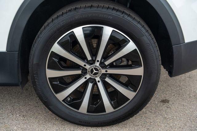 used 2021 Mercedes-Benz GLB 250 car, priced at $23,294