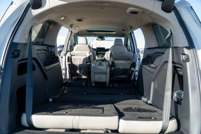 new 2025 Honda Odyssey car, priced at $43,547