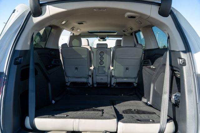 new 2025 Honda Odyssey car, priced at $43,547