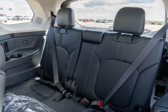 new 2025 Honda Pilot car, priced at $48,345