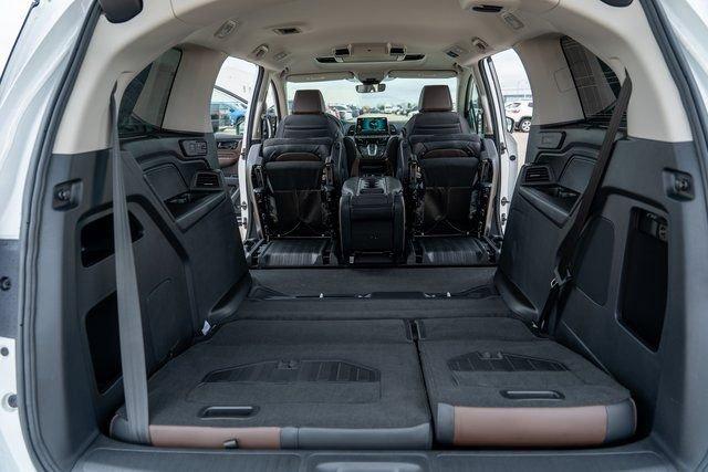 new 2025 Honda Odyssey car, priced at $49,057