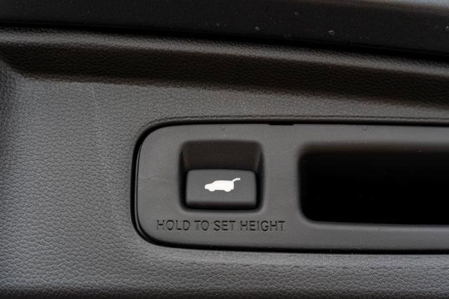 new 2026 Honda CR-V Hybrid car, priced at $38,925